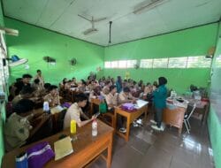 Kegemaran dan Minat Baca Siswa Kelas XII SMA Corpatarin Jakarta Timur 9 Kegemaran dan Minat Baca Siswa Kelas XII SMA Corpatarin Jakarta Timur