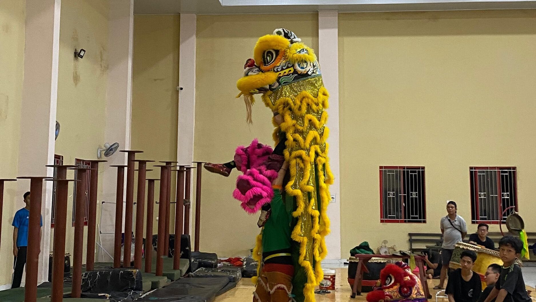 Jelang Imlek, Barongsai Masih Berlatih di Kampung Pecinan Kapasan Surabaya