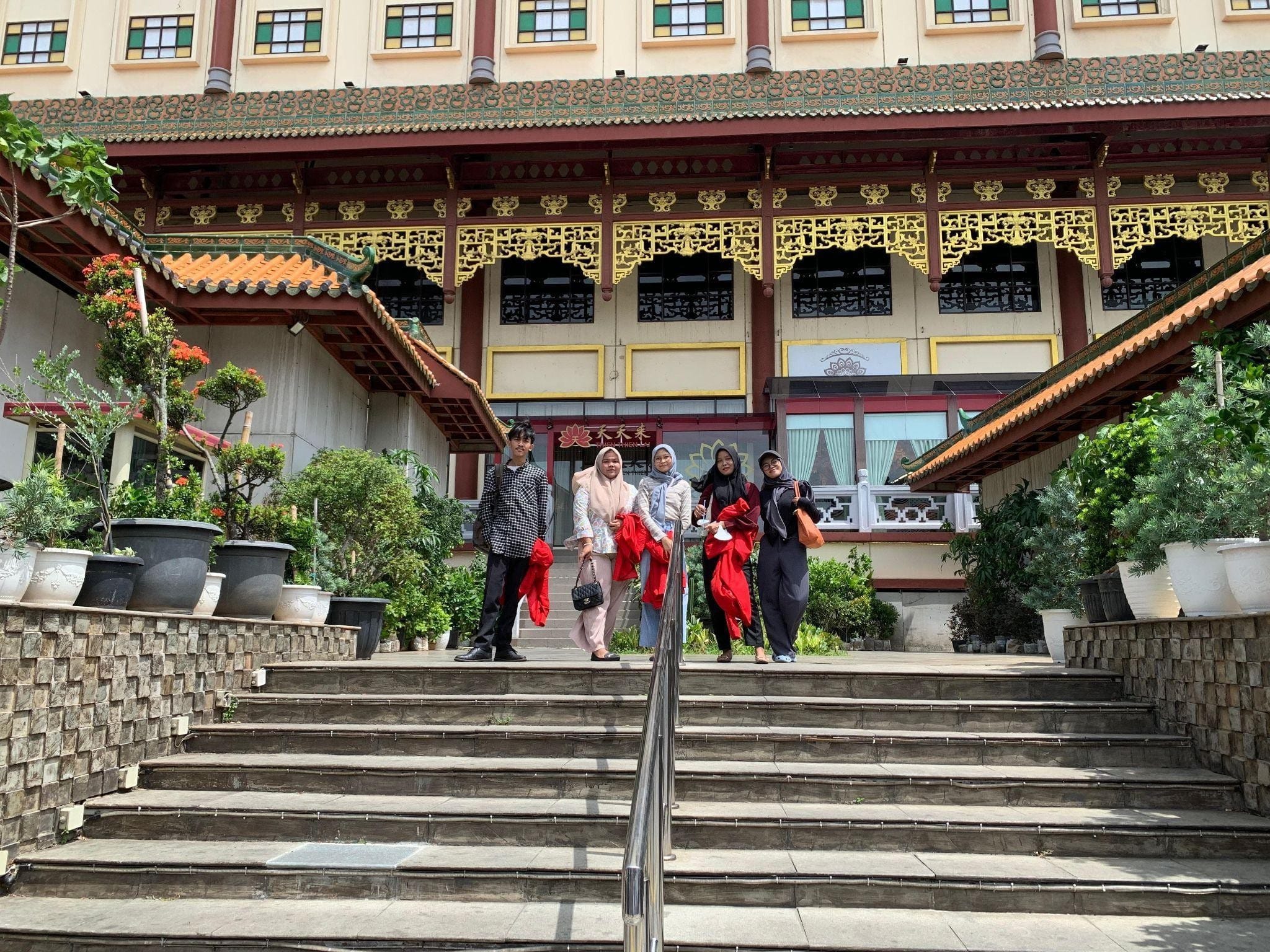 Mahasiswa Universitas Mercu Buana Jakarta Melakukan Kunjungan ke Pecinan Glodok: Kreativitas dalam Penerapan Nilai Pancasila