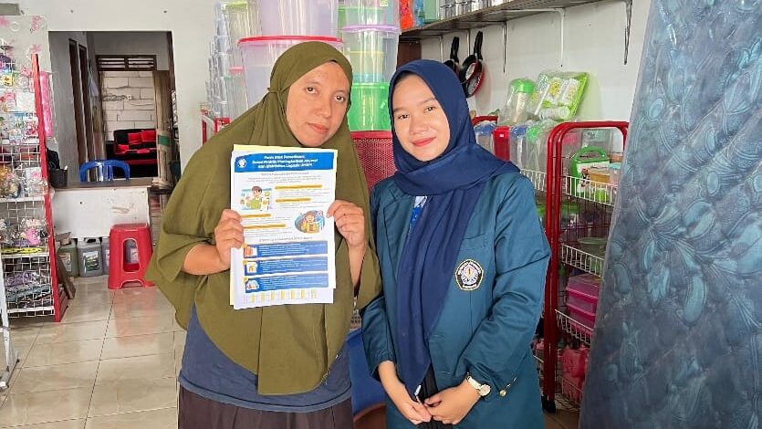 Tingkatkan Efisiensi UMKM, Mahasiswa KKKN UNDIP Berikan Edukasi Manajemen Stok Persediaan untuk Toko Kelontong