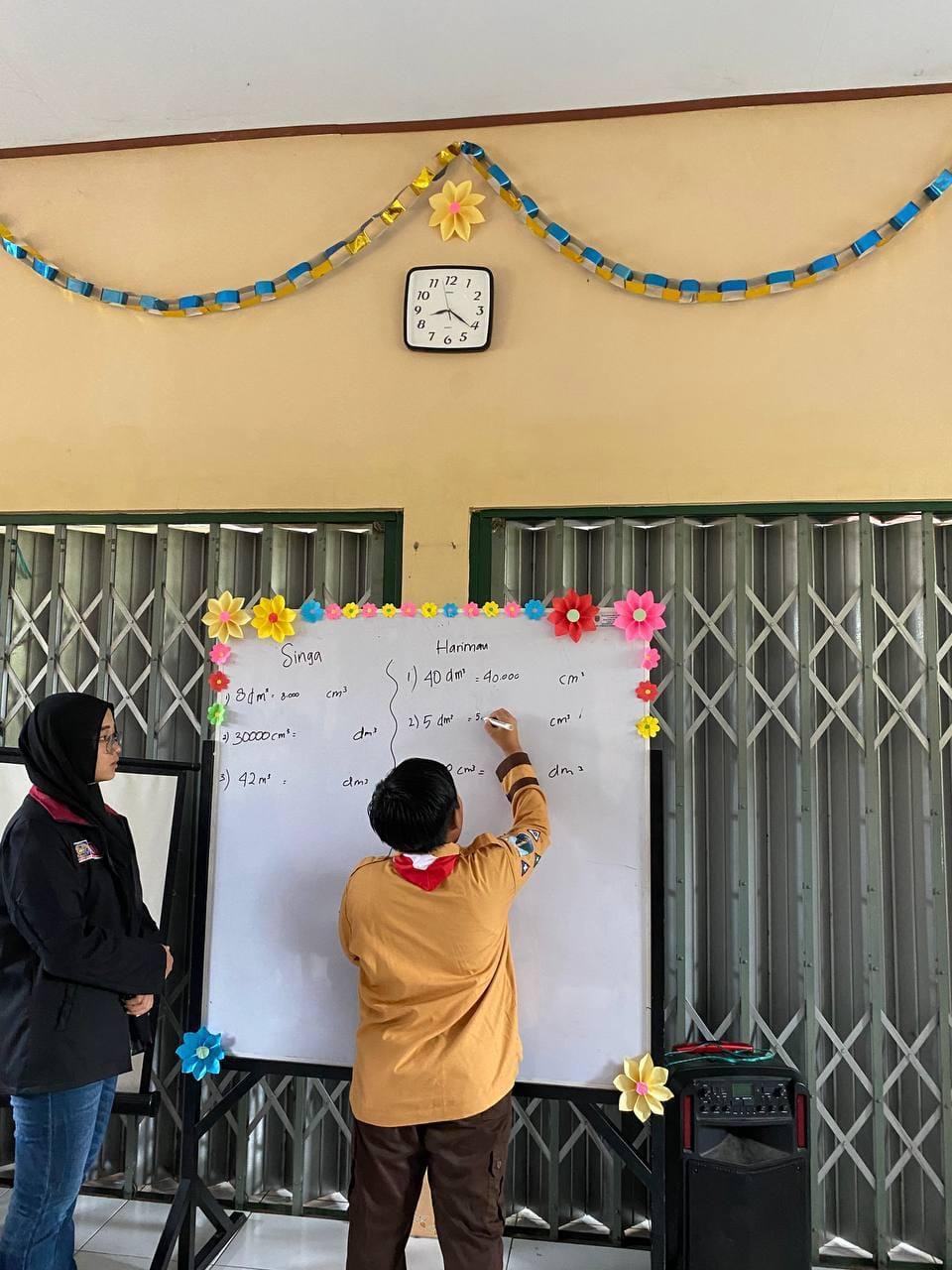 Tingkatkan Wawasan Matematika, Mahasiswa Universitas Muhammadiyah Malang Lakukan Pengabdian di SDN 3 Sukorejo 3 C:\Users\User\AppData\Local\Packages\5319275A.WhatsAppDesktop_cv1g1gvanyjgm\TempState\F08C28CA9A161F717CDAE179512BD60A\WhatsApp Image 2024-02-29 at 14.08.03_2b22f62b.jpg