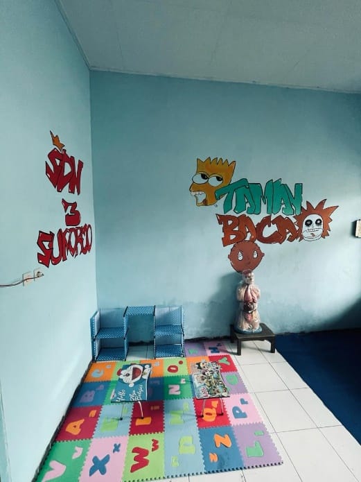 Mahasiswa Universitas Muhammadiyah Malang Lakukan Pengabdian di SDN 3 Sukorejo dengan Menghadirkan Taman Baca