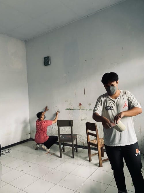 Mahasiswa Universitas Muhammadiyah Malang Lakukan Pengabdian di SDN 3 Sukorejo dengan Menghadirkan Taman Baca