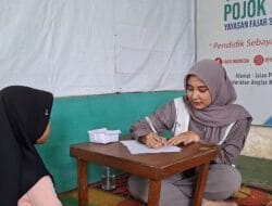 Flashcard Sebagai Media Praktikum Case Work: Mengenal Emosi dan Bahasa Inggris Bersama Anak di Rumah Pintar