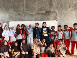 Mahasiswa KKN Universitas Diponegoro Kenalkan Dasar Pemerintahan kepada Siswa SD di Desa Purworejo