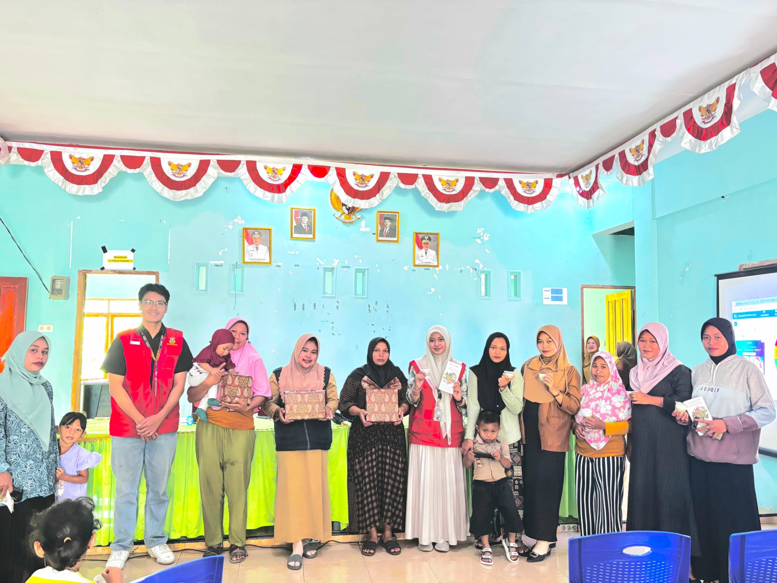 Mahasiswa KKN-PK UNHAS Gelar Program GASAK: Gerakan Atasi Stunting, Selamatkan Anak Kita di Desa Kayu Loe Serta Demo Masak Makanan Sehat Berbahan Dasar Lokal 1 WhatsApp Image 2025-07-29 at 20.40.26_c7347510