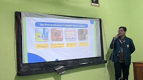 Ajarkan Budaya Jepang yang Relevan dengan Peternakan, Mahasiswa KKN Tim 50 UNDIP Kenalkan Konsep Mottainai (Sayang Kalau Dibuang) dalam Pemanfaatan Limbah Peternakan di Dusun Rembul, Batang