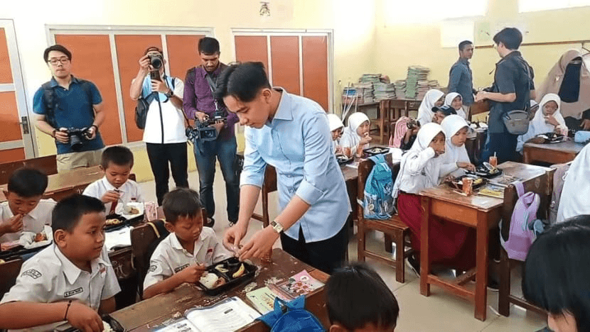 Makan Gratis di Sekolah: Mampukah Negara Hadir di Piring Anak-anak?
