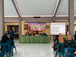 Mahasiswa Undip Gelar Penyuluhan Perlindungan Konsumen di Desa Sukorejo untuk Dukung UMKM Berintegritas