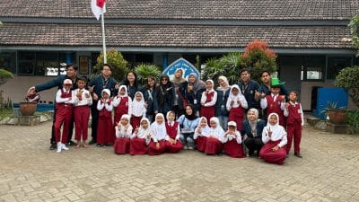 Kelompok 25 MMD UB Kembangkan Literasi Anak Lewat Media Kreatif di Desa Jambesari, Kabupaten Malang