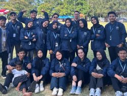 Semarak HUT RI ke-80, Mahasiswa KKN UPGRIS Kelompok 1 Karimunjawa Hadiri Upacara Kemerdekaan