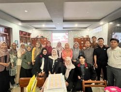 Belajar Seru dan Interaktif: Edukasi Pemanfaatan Aplikasi Educaplay & Kahoot bersama Guru SMA Diponegoro Tumpang