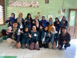 Peran Mahasiswa Kelompok 2 KKN-T Tim 118 UNDIP 2025 sebagai Pondasi Perkembangan Anak PAUD Teratai Bangsa