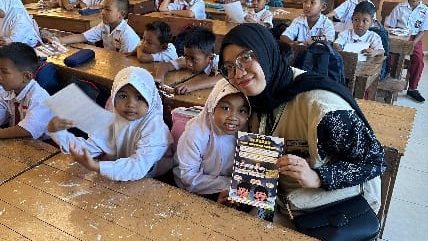 Mahasiswa KKN UNDIP Kenalkan Literasi Informasi dan Literasi Baca Tulis Sejak Dini di SDN 2 Sugihmanik 1 Mahasiswa KKN UNDIP Kenalkan Literasi Informasi dan Literasi Baca Tulis Sejak Dini di SDN 2 Sugihmanik