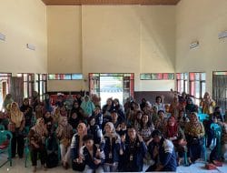 Mahasiswa KKN-T 110 UNDIP Lakukan Edukasi mengenai Sosial Media pada Warga Kelurahan Pudakpayung