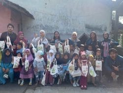 Belajar Bersama Alam, Pengenalan Lingkungan Melalui Program Eco Printing di RA Muncar di Dusun Ledok oleh Mahasiswa KKN-T 102 Undip Desa Muncar