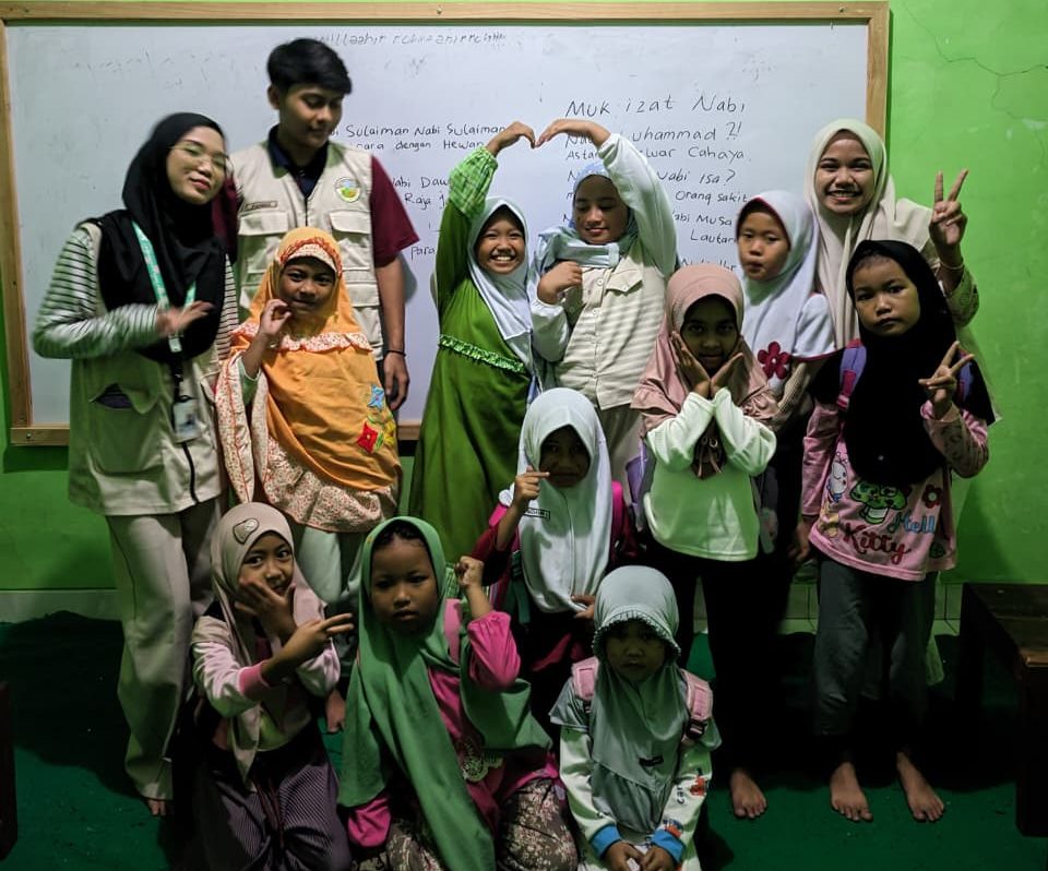 Mahasiswa KKN UPGRIS Luncurkan Randugunting Study Club, Bantu Dampingi Anak-anak untuk Meningkatkan Kualitas Pendidikan