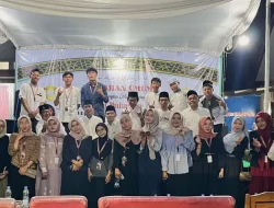 Semarak Maulid Nabi ke-1447 H, Mahasiswa KKN-T UPGRIS 08 Berkontribusi dalam Pengajian Umum di Kelurahan Kalirejo, Ungaran Timur