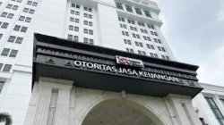 Peran OJK dalam Pengembangan Perbankan Syariah 3 Peran OJK dalam Pengembangan Perbankan Syariah