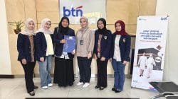 Mahasiswi UPGRIS Terapkan Pembelajaran Teoritis dalam Praktik Pembiayaan Syariah di BTN Syariah KCPS Majapahit 2 Mahasiswi UPGRIS Terapkan Pembelajaran Teoritis dalam Praktik Pembiayaan Syariah di BTN Syariah KCPS Majapahit