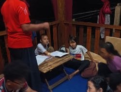 Mahasiswa KKN UPGRIS Adakan Program Bimbingan Belajar di Desa Karangtengah