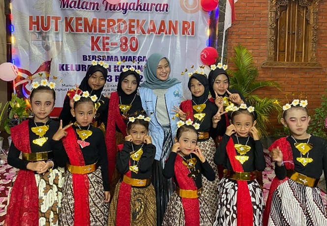Dorong Kreativitas dan Percaya Diri, Mahasiswa KKN-T UNDIP dan UNWAHAS Gelar Pelatihan Tari Anak di Karangsari