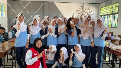 Mahasiswa KKN-Prestasi Universitas Hasanuddin Gelar Aksi Minum TTD untuk G.L.O.W.U.P. (Gerakan Lawan Otak Lemot & Wajah Pucat untuk Putri Hebat!) 10 Mahasiswa KKN-Prestasi Universitas Hasanuddin Gelar Aksi Minum TTD untuk G.L.O.W.U.P. (Gerakan Lawan Otak Lemot & Wajah Pucat untuk Putri Hebat!)