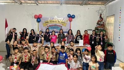 Mahasiswa KKN UNIMA Akhiri Program dengan Apresiasi Literasi bagi Anak dan Masyarakat Kelurahan Kolongan Satu 9 Mahasiswa KKN UNIMA Akhiri Program dengan Apresiasi Literasi bagi Anak dan Masyarakat Kelurahan Kolongan Satu