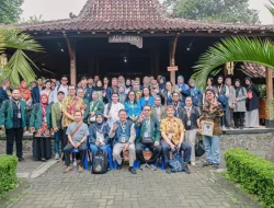 Mahasiswa Universitas PGRI Semarang Dorong Inovasi UMKM Batik Giriloyo Lewat Pelatihan dan Pengembangan SDM