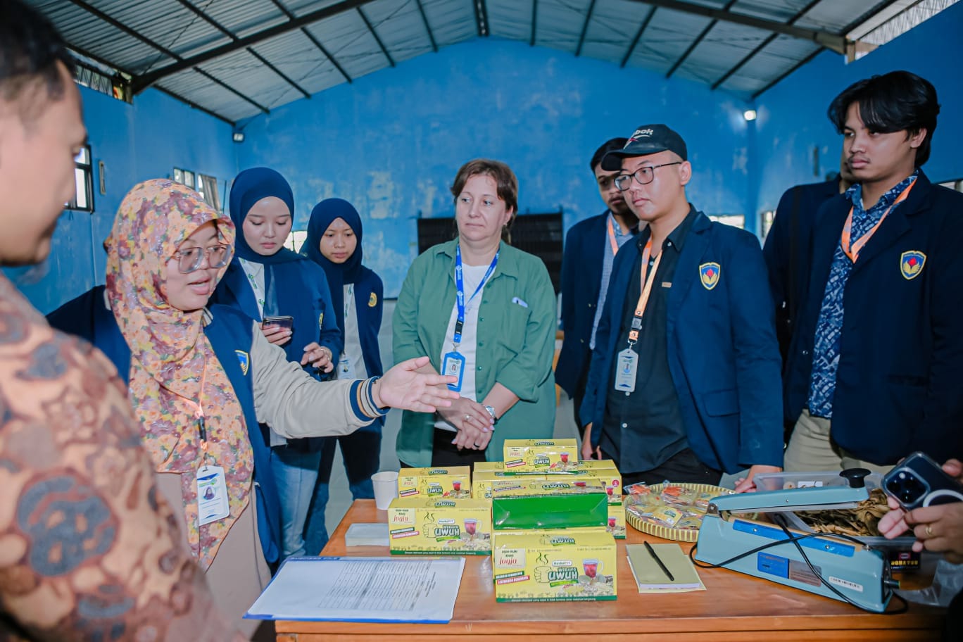 Mengenal UMKM Wedang Uwuh di Bantul: Peluang dan Inovasi Bersama Mahasiswa Universitas PGRI Semarang 1 gambar 1
