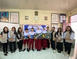 Mahasiswa KKN Universitas Negeri Manado Ajak Siswa SDN 01 Kotamobagu Buat Proyek Tata Surya Berbasis Buku Literasi