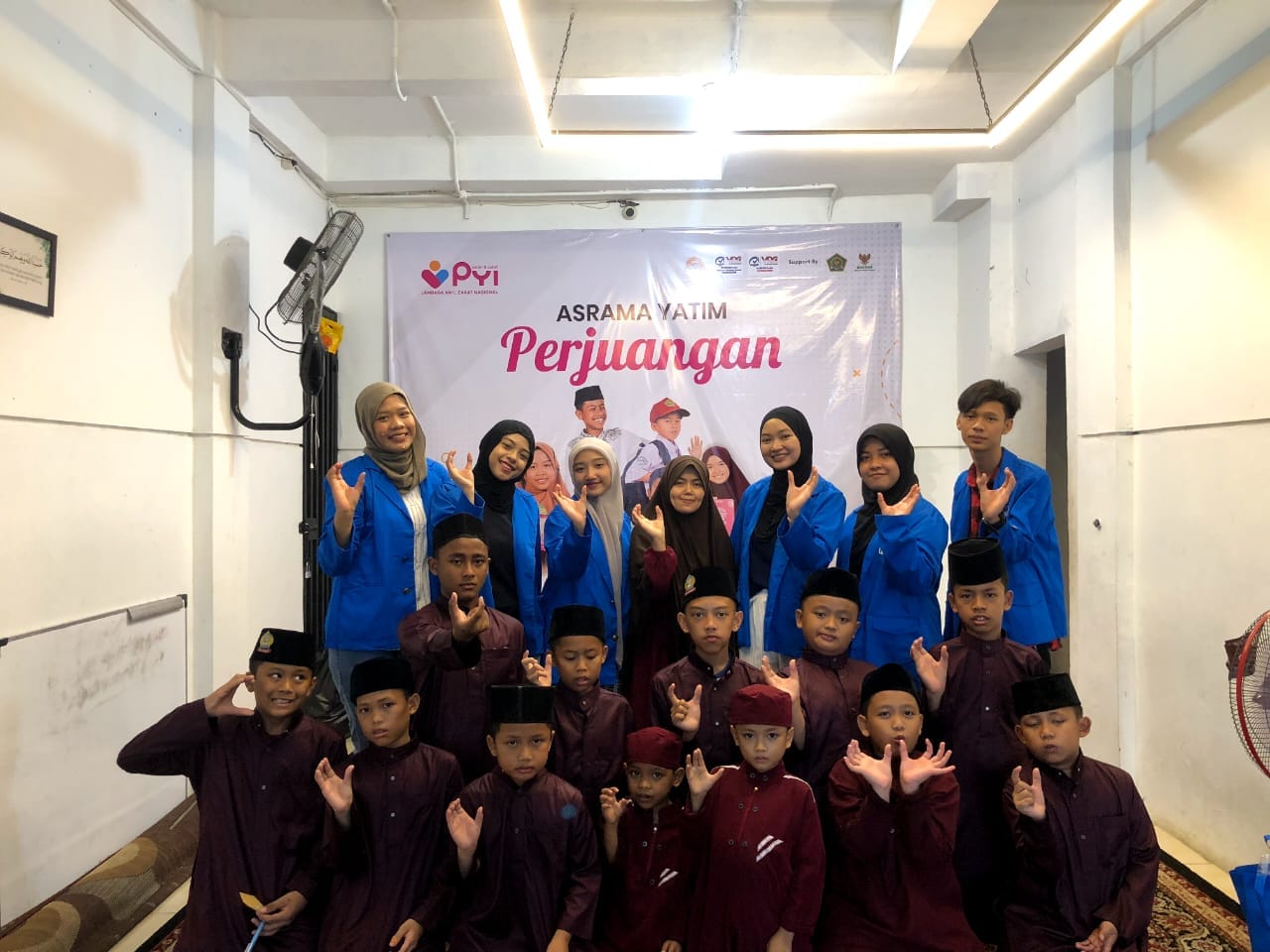 Mahasiswa UBSI Kampus Kaliabang Berikan Sosialisasi Penguatan Karakter Kebangsaan melalui Pemahaman Nilai Pancasila 1 Mahasiswa UBSI Kampus Kaliabang Berikan Sosialisasi Penguatan Karakter Kebangsaan melalui Pemahaman Nilai Pancasila