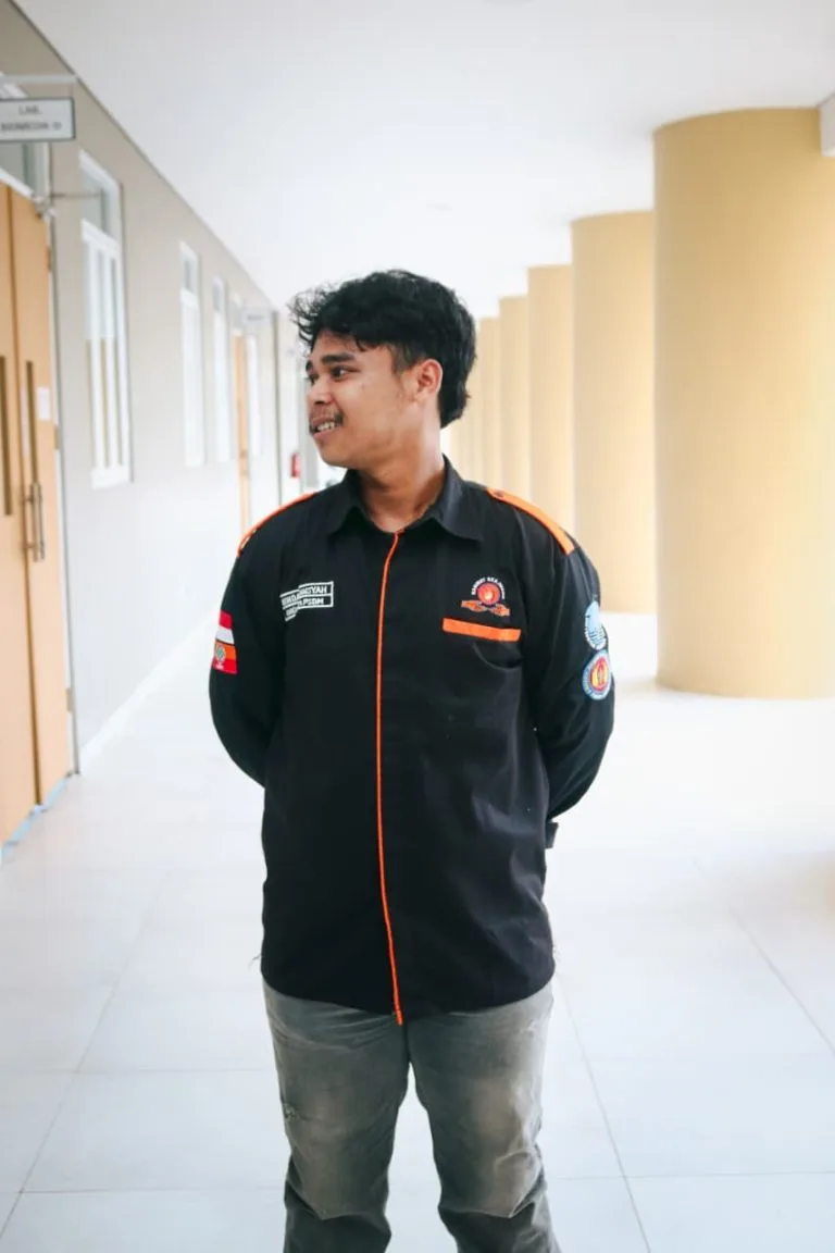 Ruang Belajar Digital sebagai Rekayasa Sosial: Analisis Perubahan Pola Belajar Siswa Melalui Platform Ruangguru