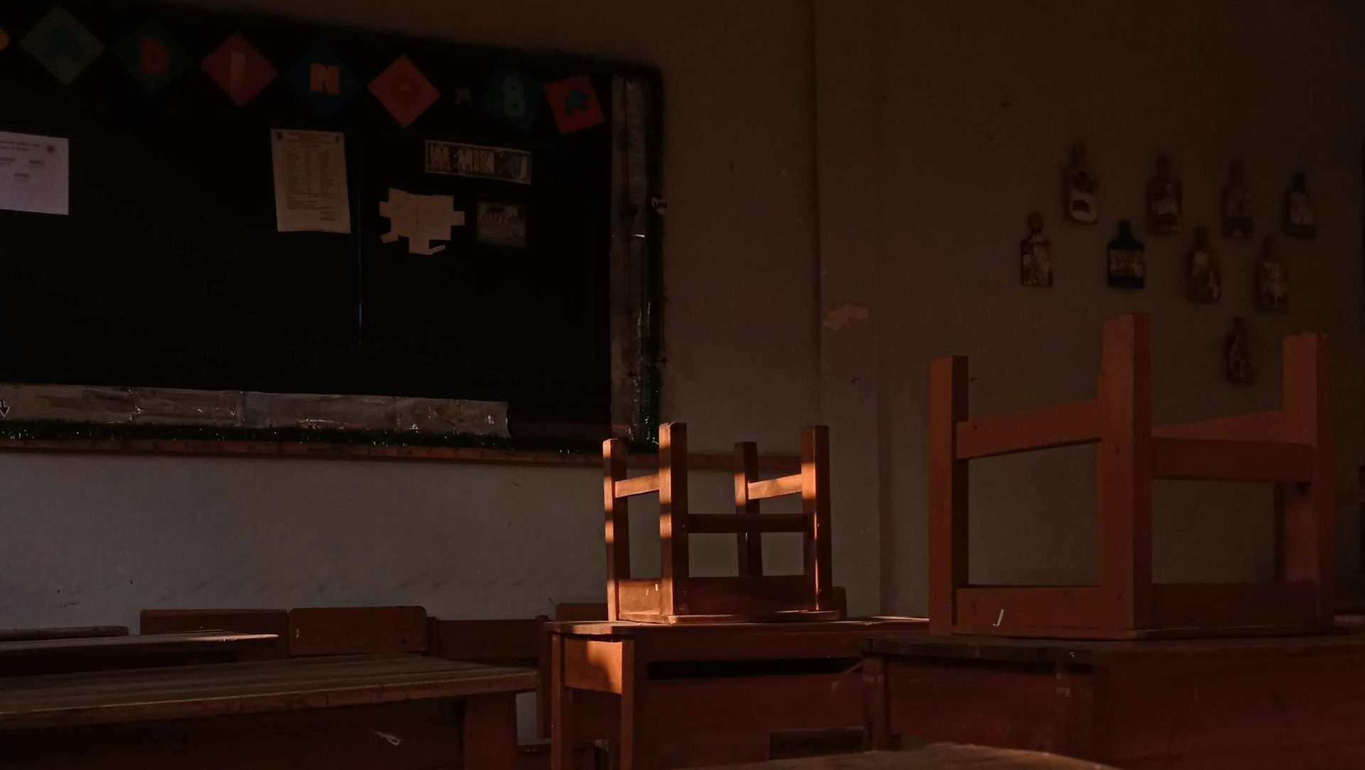 Ketimpangan Akses dan Kualitas Pendidikan antara Daerah 3T (Terdepan, Terluar, Tertinggal) dengan Daerah Perkotaan di Indonesia 1 Ketimpangan Akses dan Kualitas Pendidikan antara Daerah 3T (Terdepan, Terluar, Tertinggal) dengan Daerah Perkotaan di Indonesia