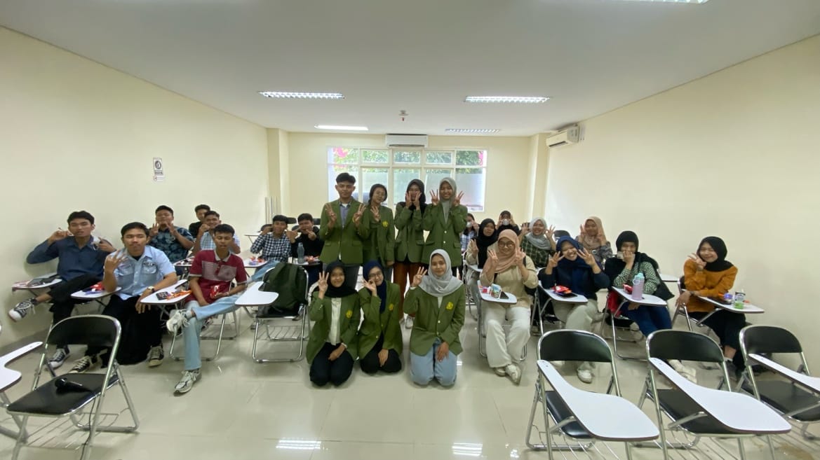 Mahasiswa UPN “Veteran” Jawa Timur Manfaatkan Media Sosial sebagai Sarana Edukasi Moderasi Beragama 1 Mahasiswa UPN “Veteran” Jawa Timur Manfaatkan Media Sosial sebagai Sarana Edukasi Moderasi Beragama