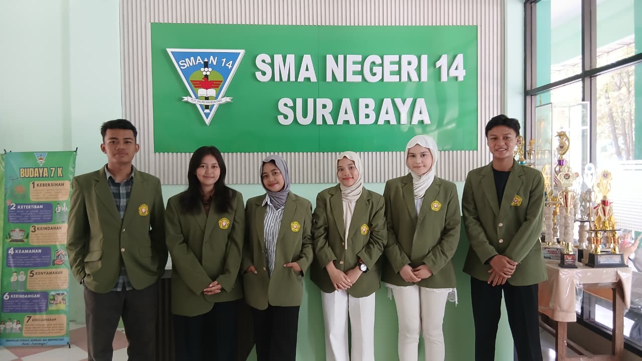 Gelar Interactive Harmony di SMAN 14 Surabaya, Bentuk Inisiatif Mahasiswa Teknik Lingkungan UPNVJT dalam Mengukuhkan Moderasi Beragama di Kalangan Generasi Z