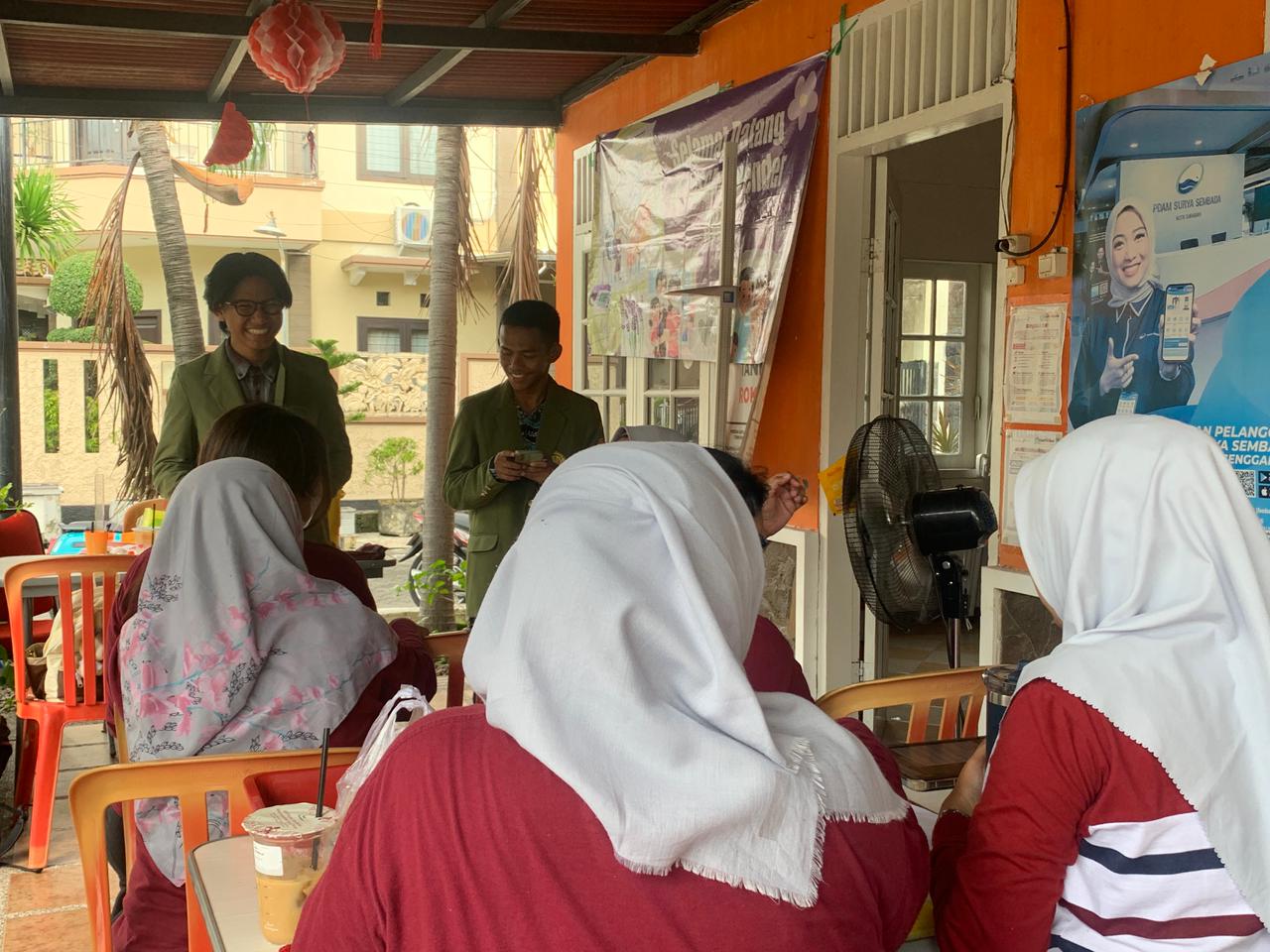 Mahasiswa Kewirausahaan UPN "Veteran" Jawa Timur Gelar Pengabdian Masyarakat Bertema UMKM Lokal untuk Indonesia Global