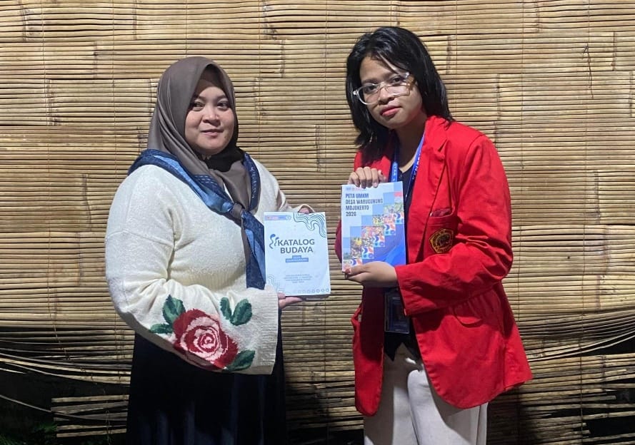 Warisan Leluhur Warugunung dalam Bingkai Literasi Budaya Lokal 1 Warisan Leluhur Warugunung dalam Bingkai Literasi Budaya Lokal