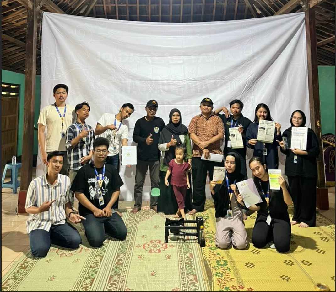 Pelaksanaan Program Multidisiplin 2 KKN UNDIP: Penguatan Daya Saing UMKM Desa Kerjo Kidul