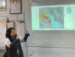 Mahasiswa KKN UNDIP Kembangkan Peta Administrasi serta Sebaran UMKM Desa Babalan Lor