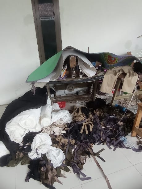 Mahasiswa KKN UNDIP Laksanakan Inspeksi dan Sosialisasi K3 bagi UMKM Pindang dan Konveksi di Desa Babalan Lor