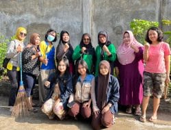 Wujudkan Lingkungan Asri, Mahasiswa KKN UPGRIS Kelompok 29 Gelar Kerja Bakti dan Aksi Pilah Sampah di RW 03 & RW 07 Pedurungan Lor