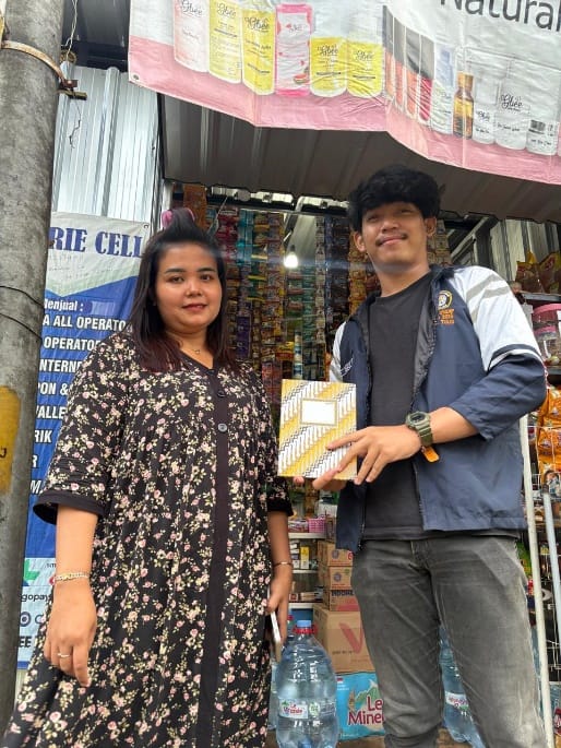 Mahasiswa KKN UNDIP Adakan Kegiatan Edukasi Pembukuan Kas Sederhana, Langkah Awal Tertib Keuangan UMKM Desa Posong 2 Mahasiswa KKN UNDIP Adakan Kegiatan Edukasi Pembukuan Kas Sederhana, Langkah Awal Tertib Keuangan UMKM Desa Posong