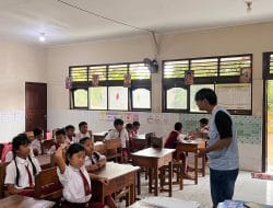 Mahasiswa KKN UNS 181.2 Gelar Edukasi Lingkungan di Desa Timpag
